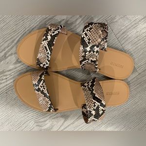 Forever 21 Croc Print Sandals/Slides - Size 8